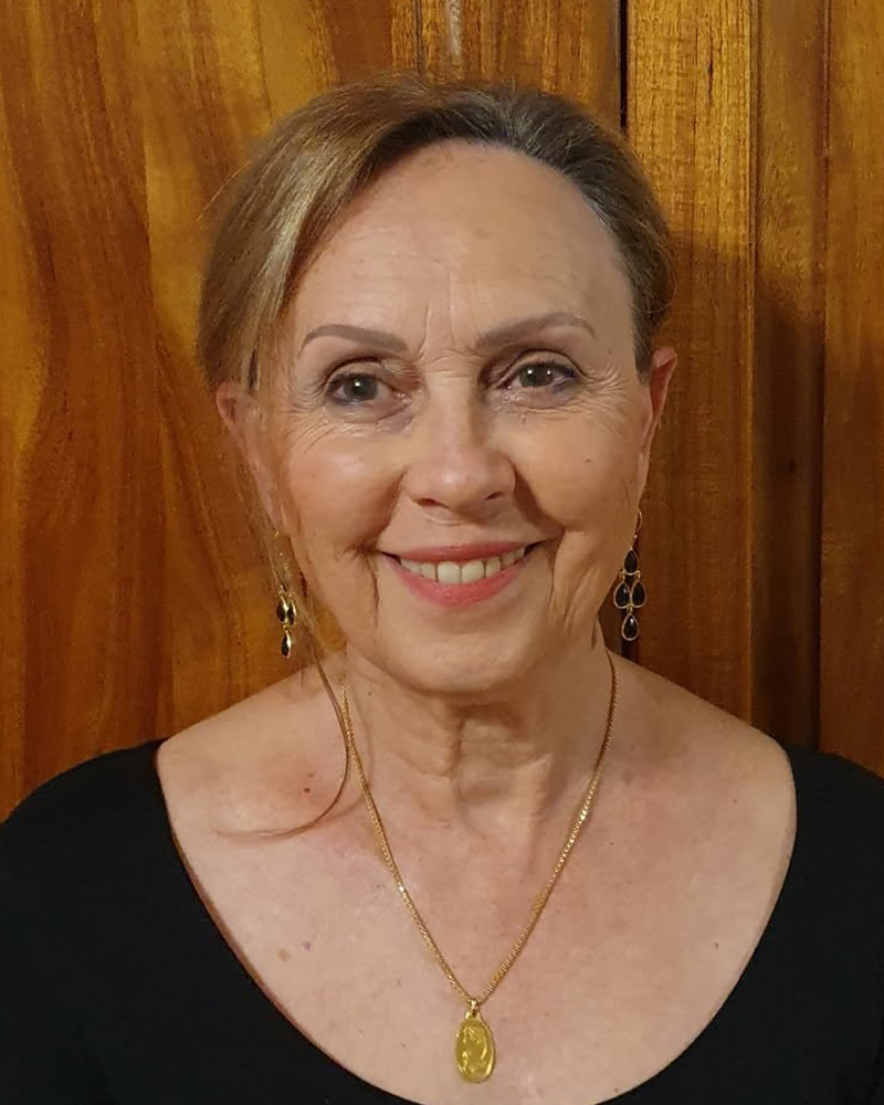 Aunty Ros Fogg